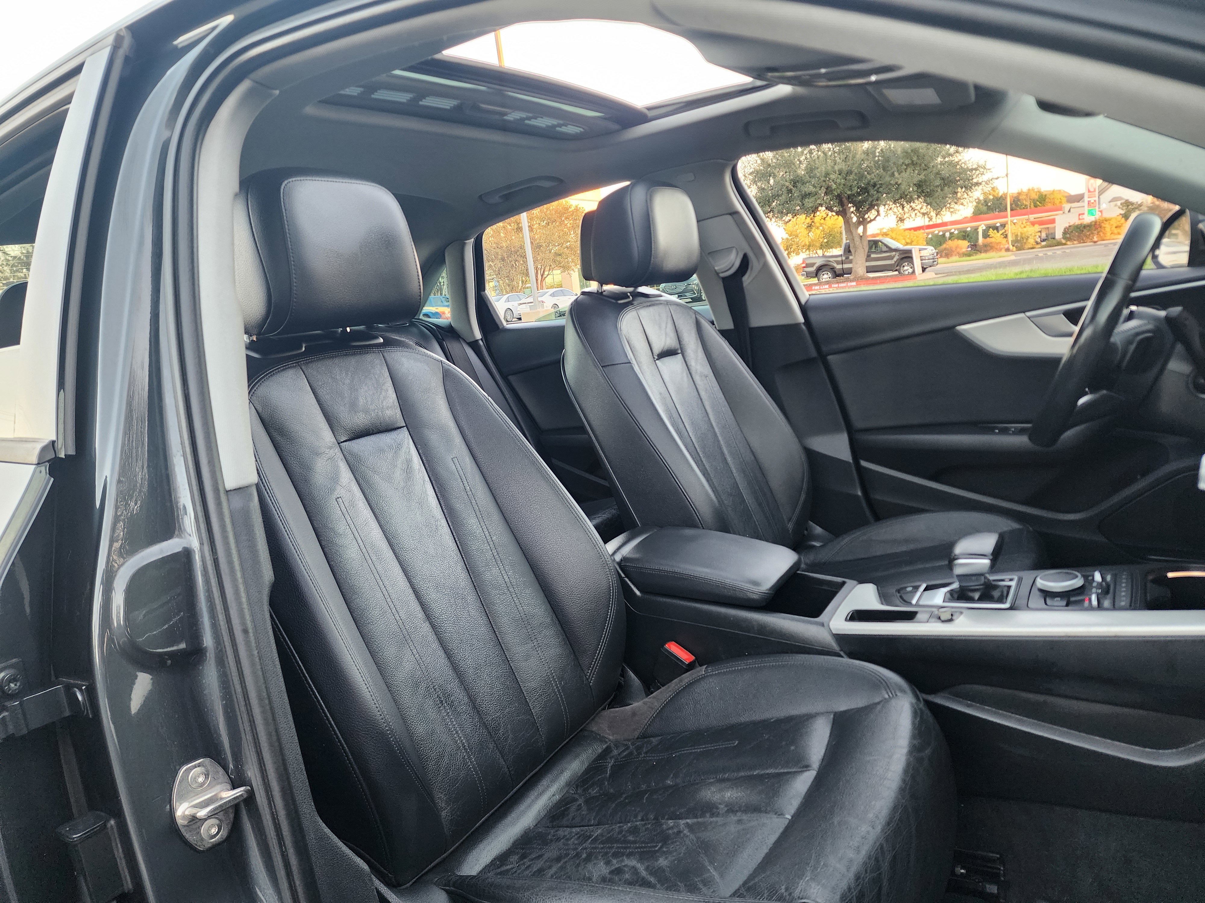 Used 2017 Audi A4 2.0T Ultra Premium w/ Convenience Package image 16