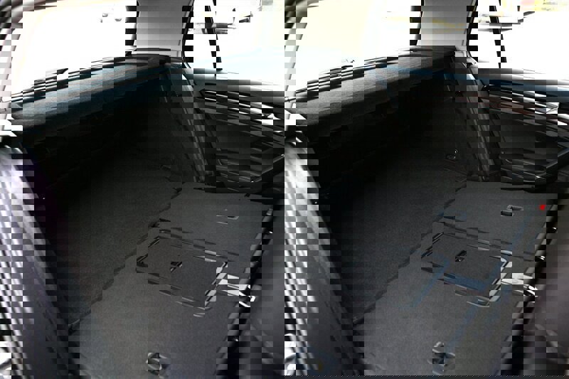 Used 2015 Volkswagen Golf SEL FWD image 17