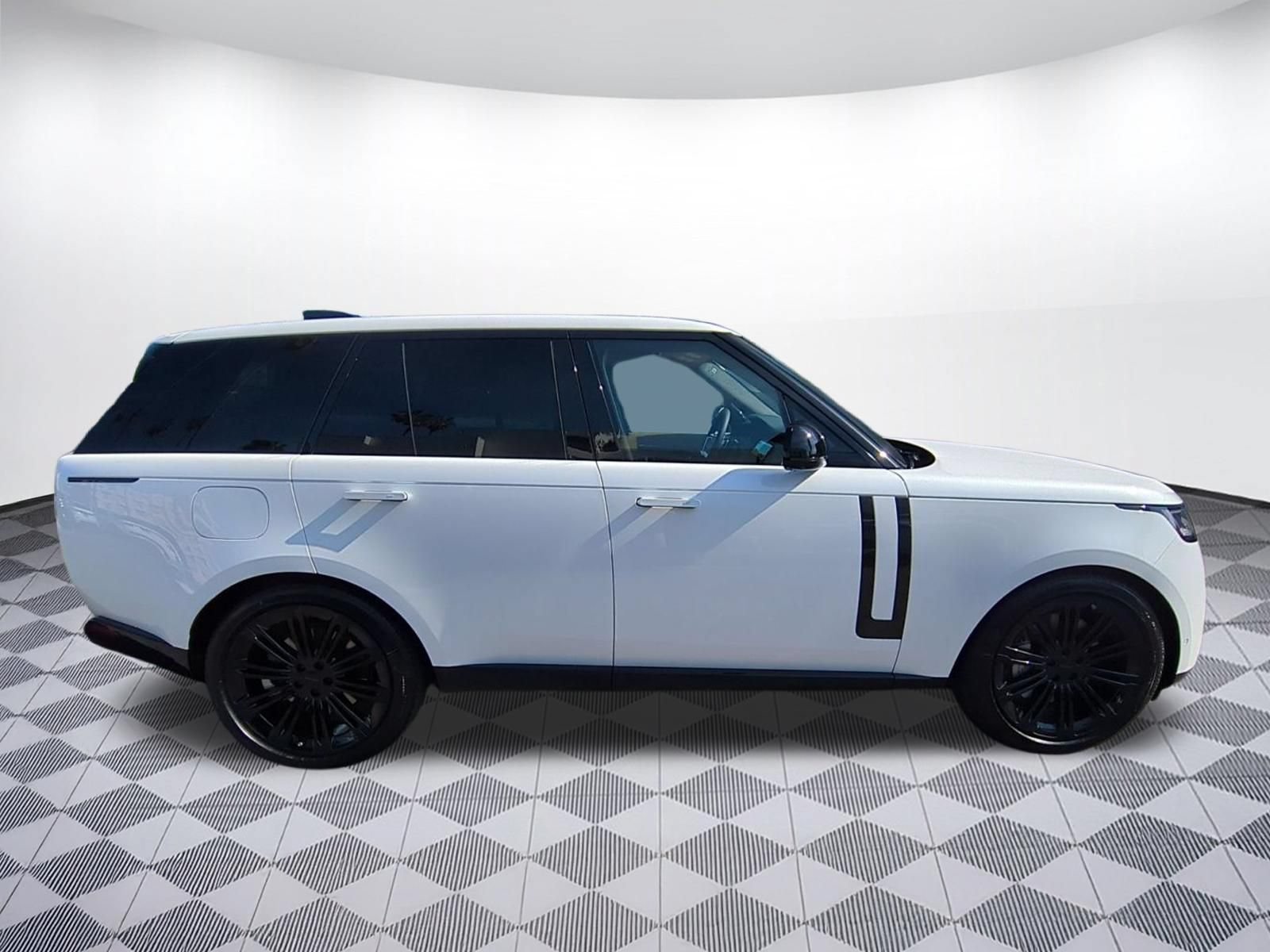 New 2026 Land Rover Range Rover SE AWD/4WD image 6