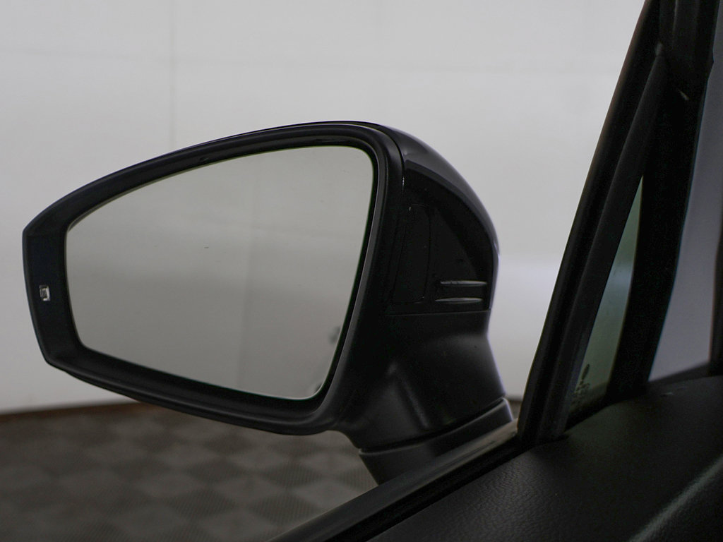 Used 2024 Volkswagen Tiguan SE R-Line FWD image 37