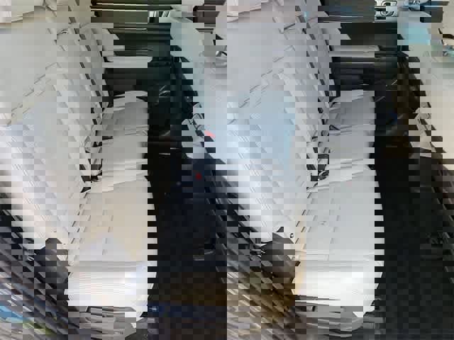 Certified 2025 Hyundai Santa Fe Limited image 21