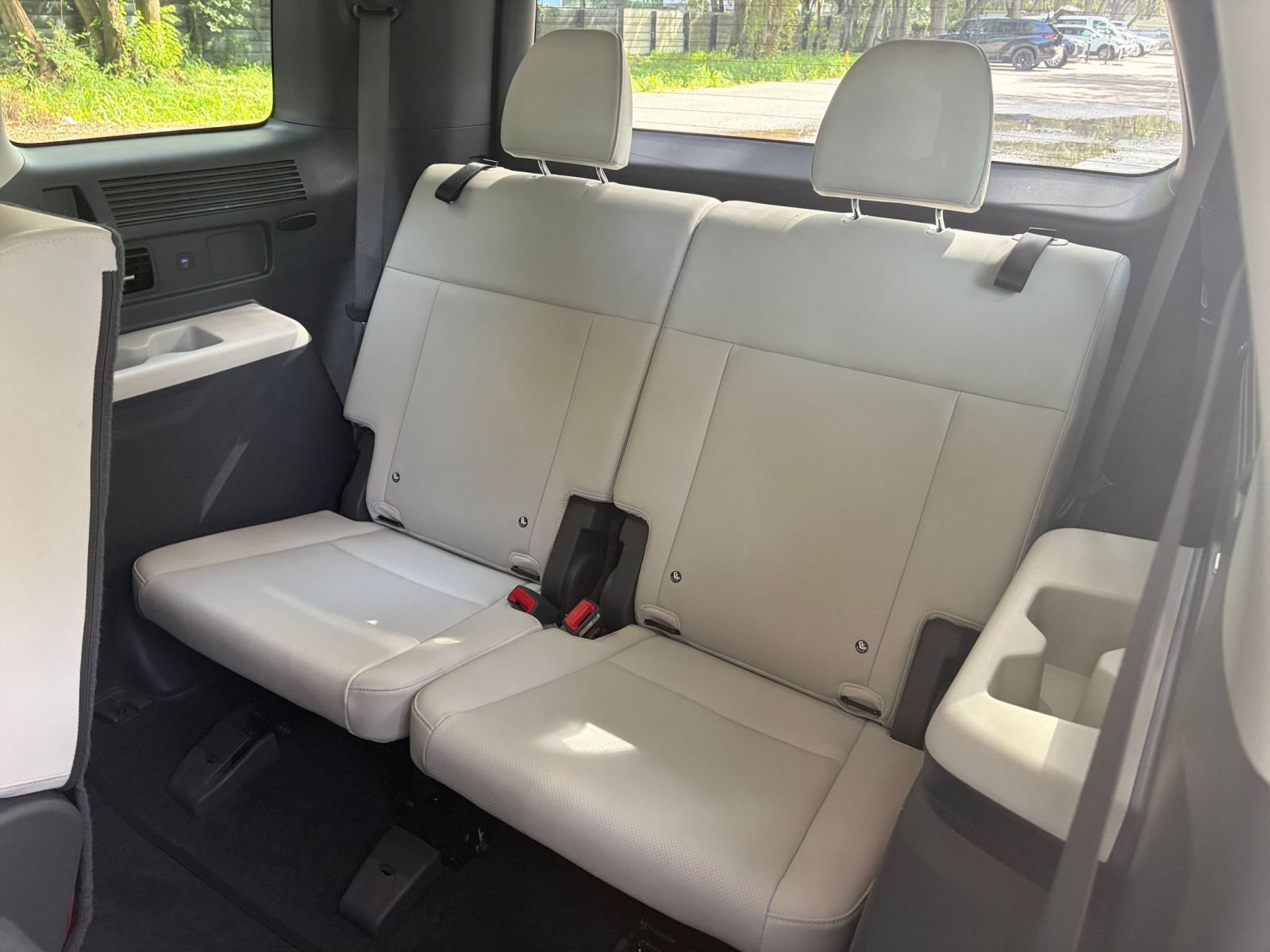 Used 2026 Hyundai Santa Fe SEL FWD image 30