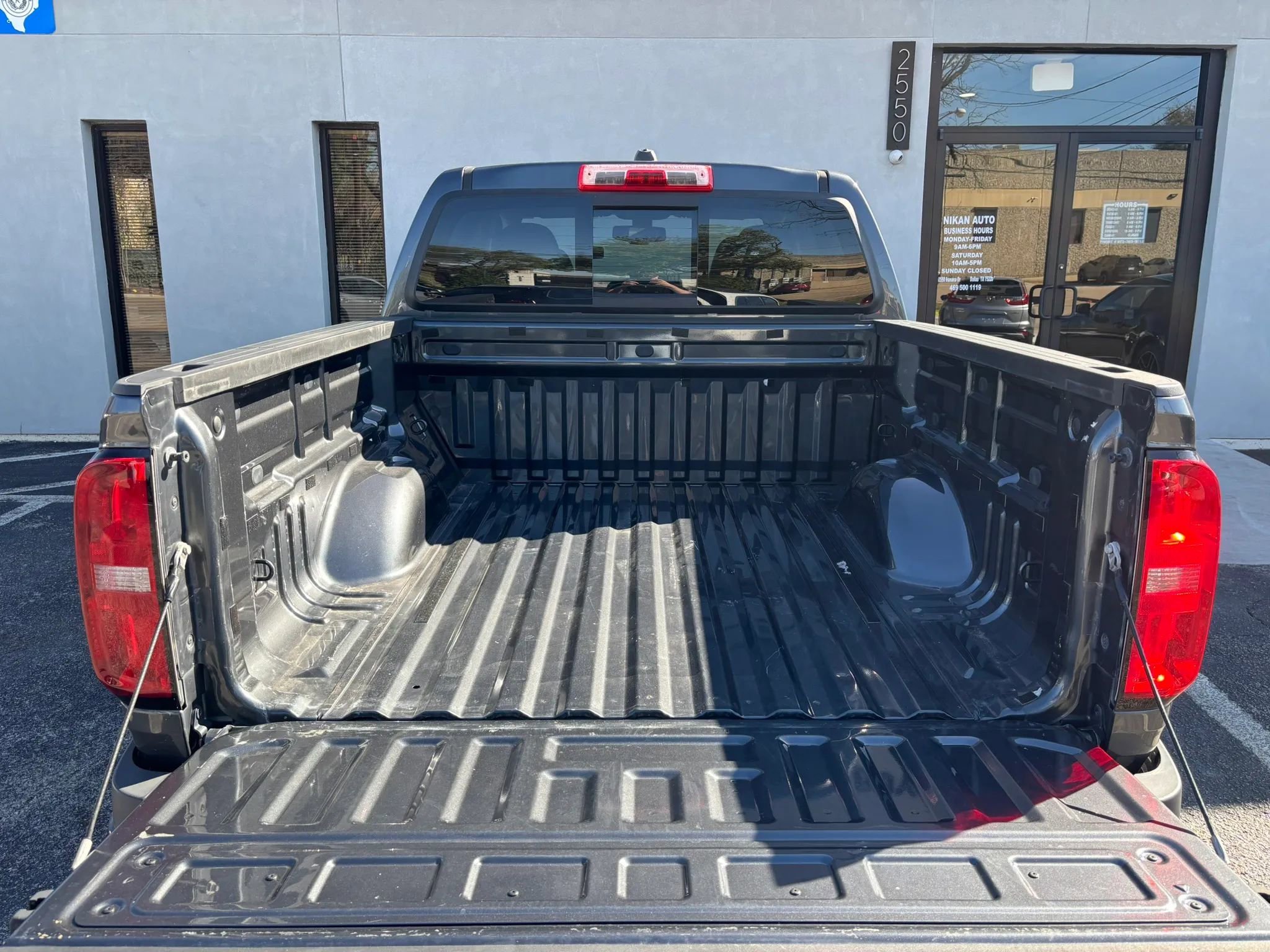 Used 2016 Chevrolet Colorado Z71 image 7