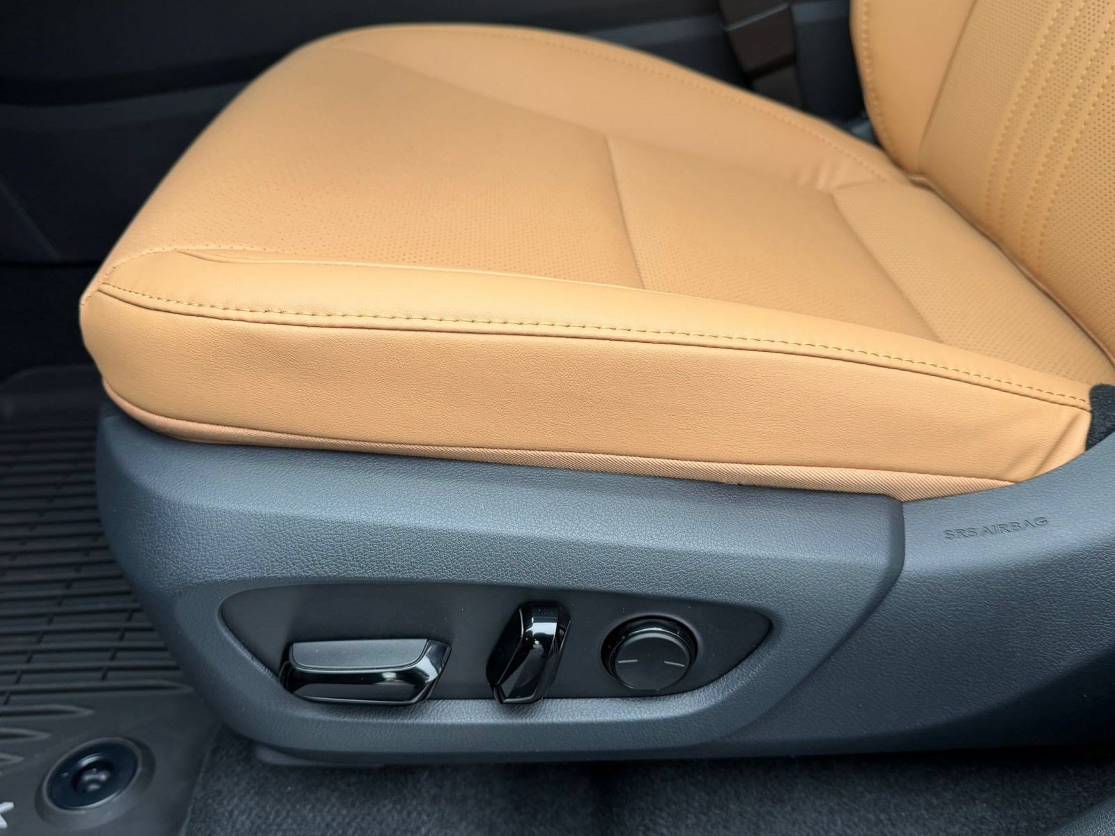 New 2026 Lexus NX 350 AWD image 14