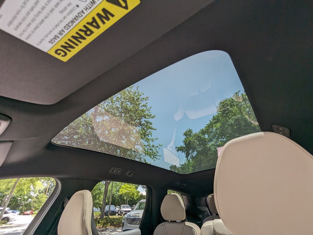 New 2025 Volvo EX90 Plus image 22