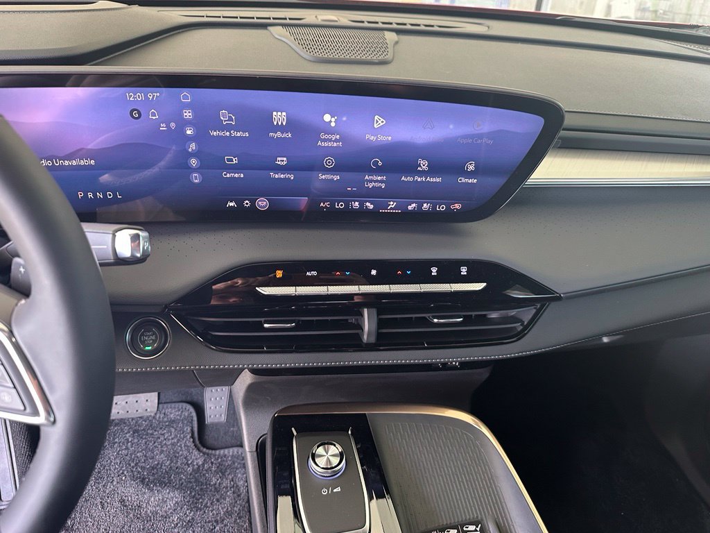 New 2026 Buick Enclave Avenir w/ Super Cruise Package FWD image 24