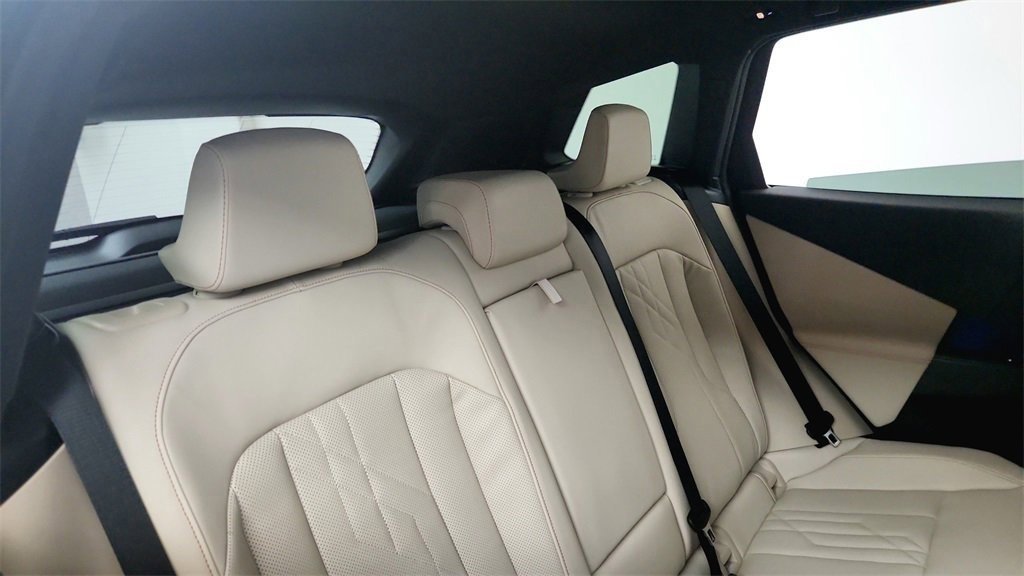 New 2025 BMW X3 M50 w/ Premium Package image 12