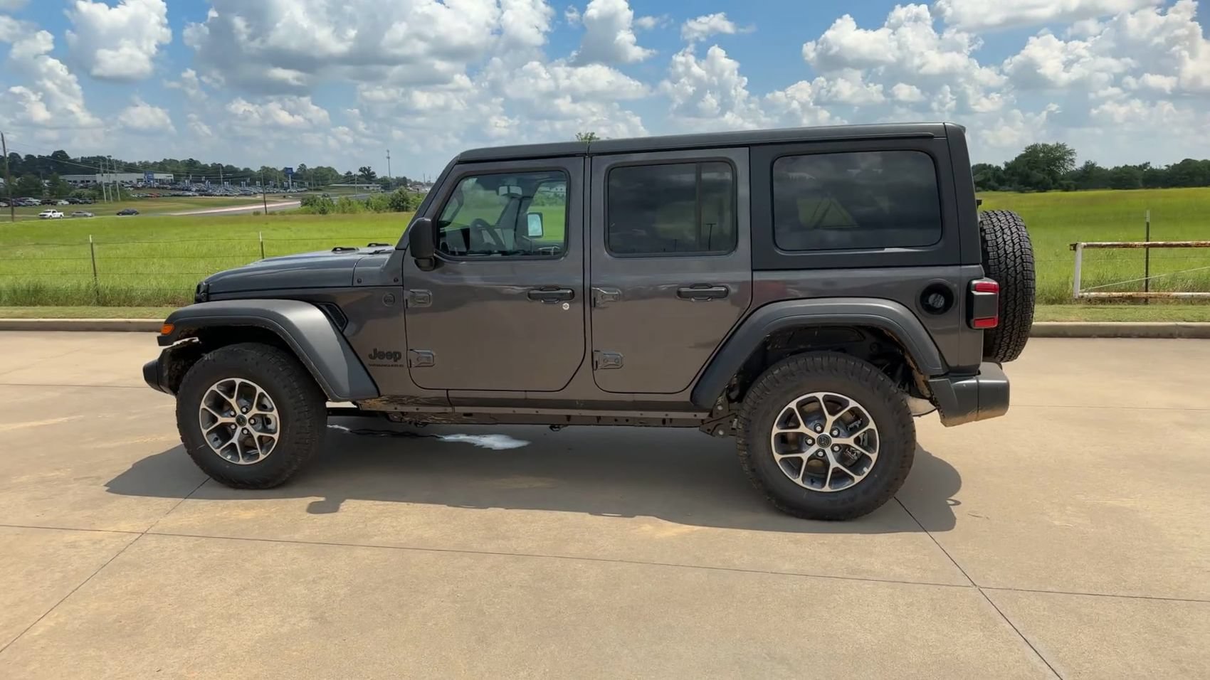 New 2024 Jeep Wrangler Unlimited Sport AWD/4WD image 5