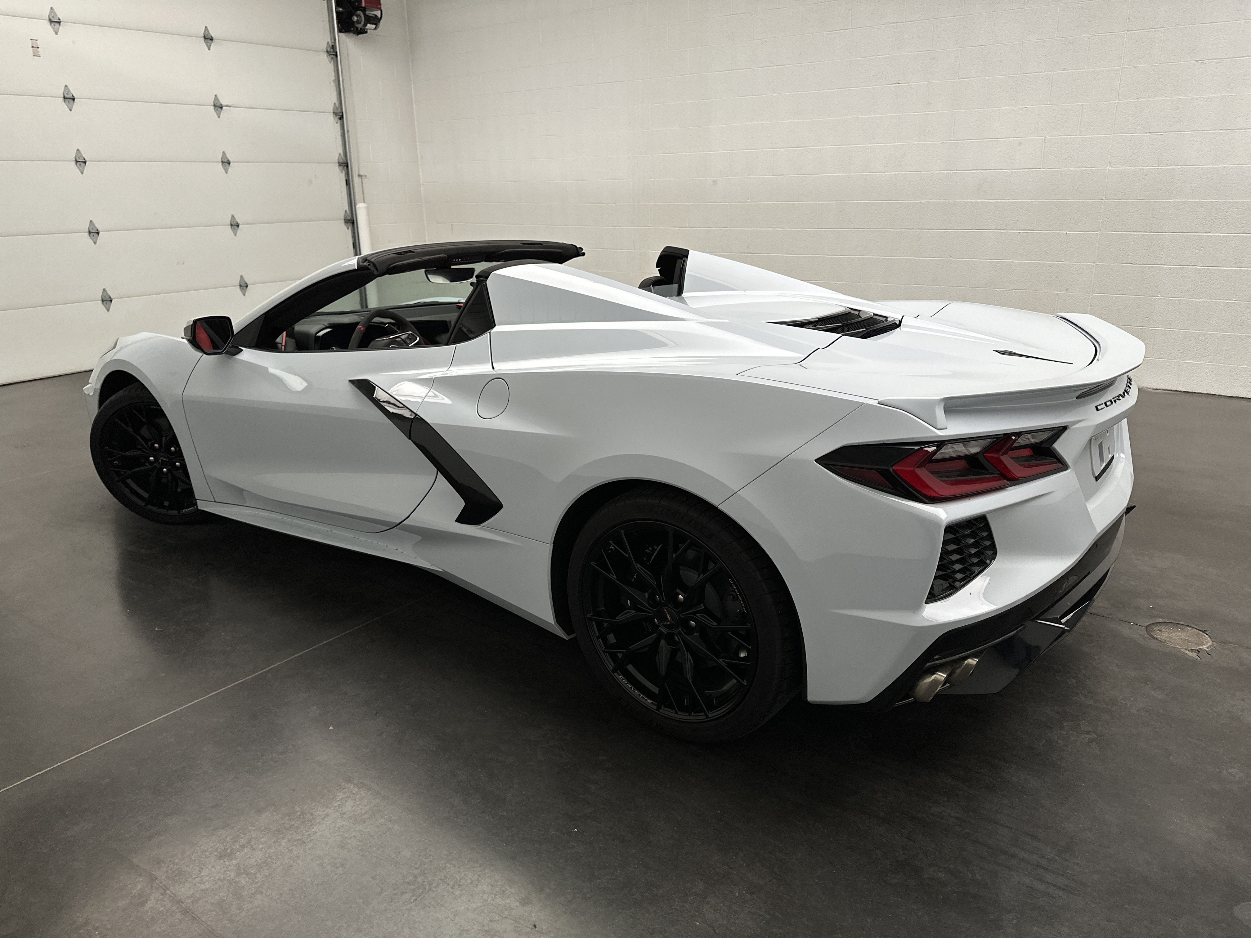 Used 2024 Chevrolet Corvette Stingray Premium Conv w/ 3LT RWD image 42