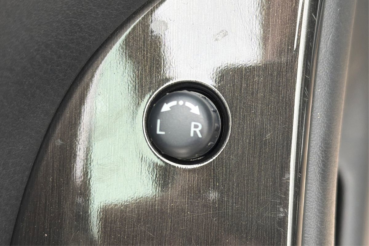 Used 2017 INFINITI QX50 AWD image 38