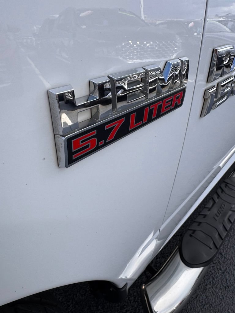 Used 2015 RAM 1500 Big Horn RWD image 9