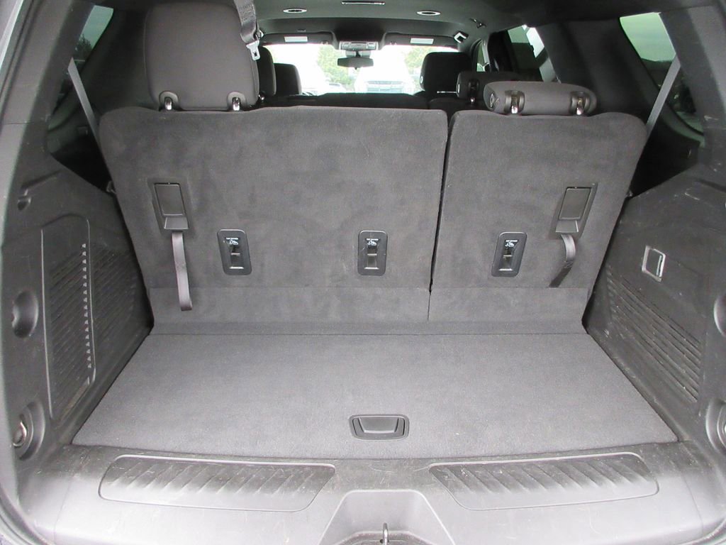 Used 2023 Chevrolet Tahoe LS RWD image 9
