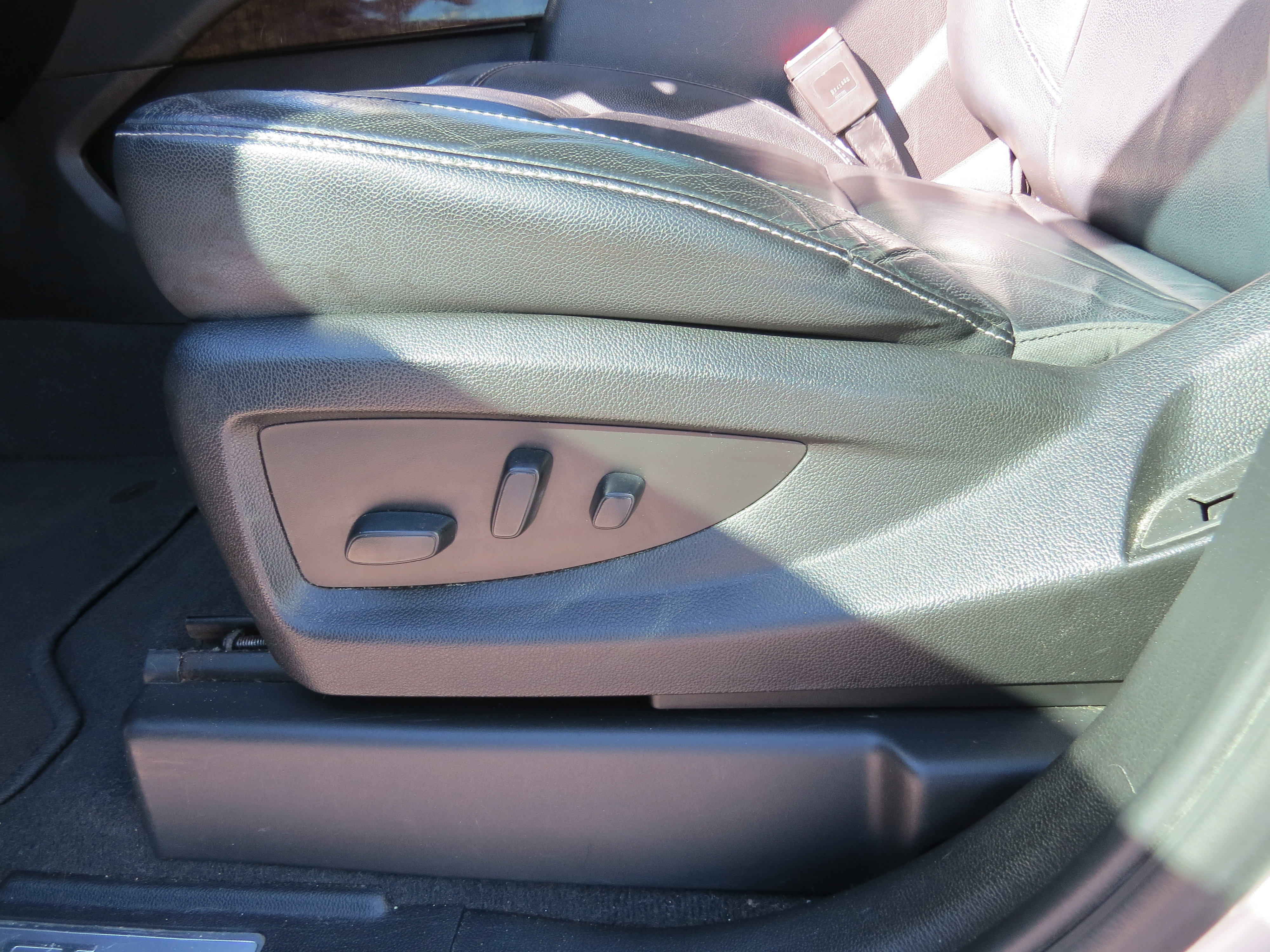 Used 2019 Chevrolet Tahoe LT image 18