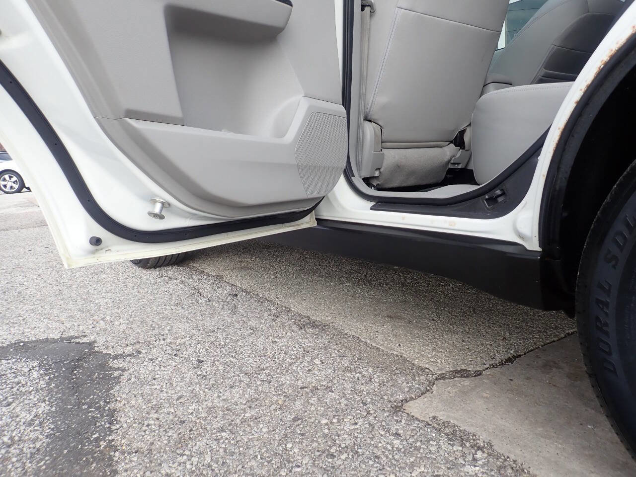 Used 2012 Subaru Forester 2.5X Premium w/ Popular Pkg 3 image 14