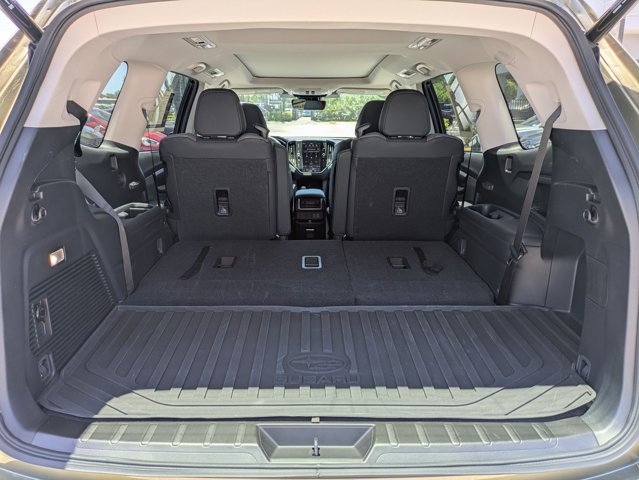 Used 2025 Subaru Ascent Onyx Edition AWD/4WD image 6