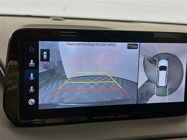 Used 2023 Hyundai Santa Fe SEL w/ Premium Package image 14