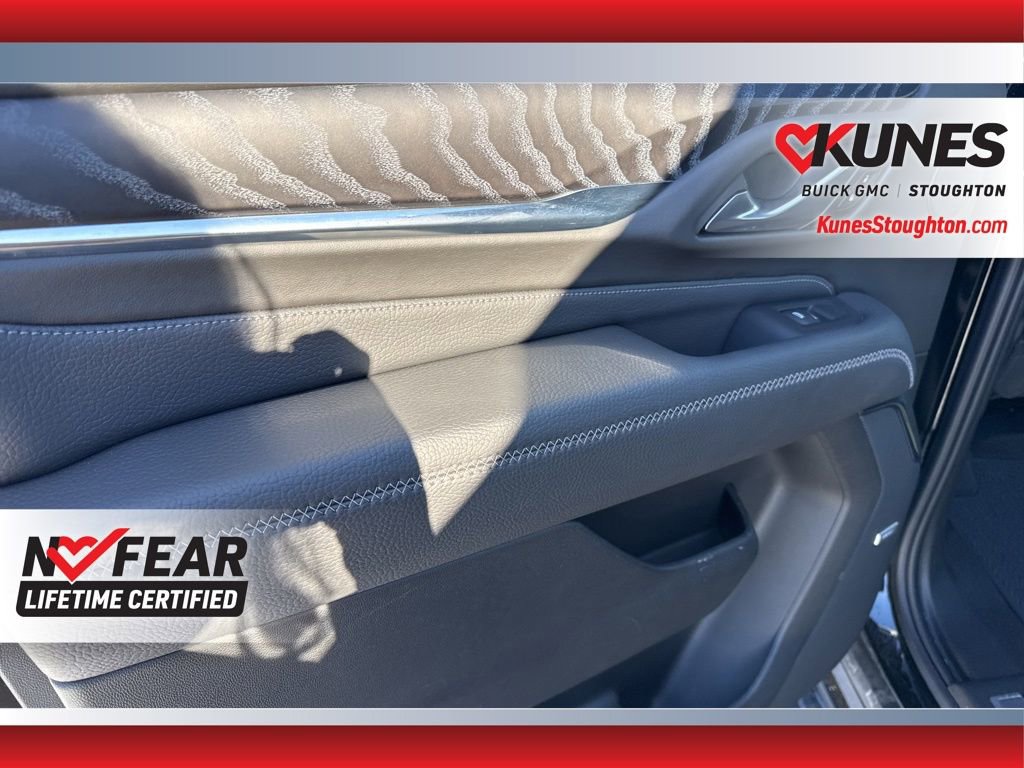Used 2023 GMC Yukon XL Denali image 27