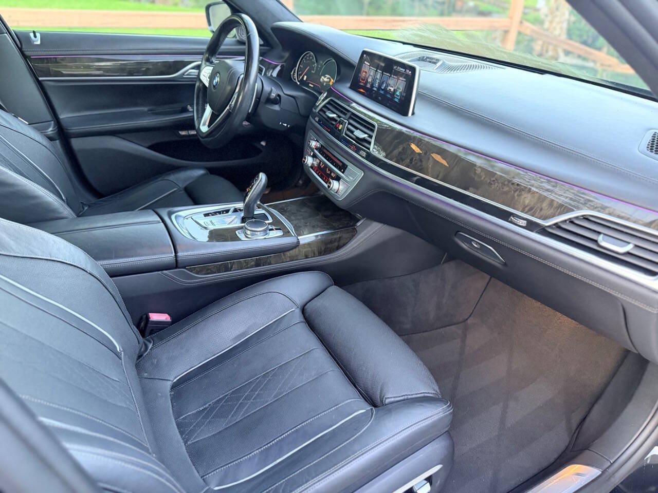 Used 2016 BMW 750i xDrive AWD/4WD image 11
