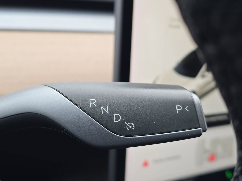 Used 2022 Tesla Model 3 Performance image 13