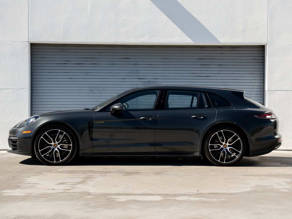 Certified 2023 Porsche Panamera 4S AWD/4WD image 2