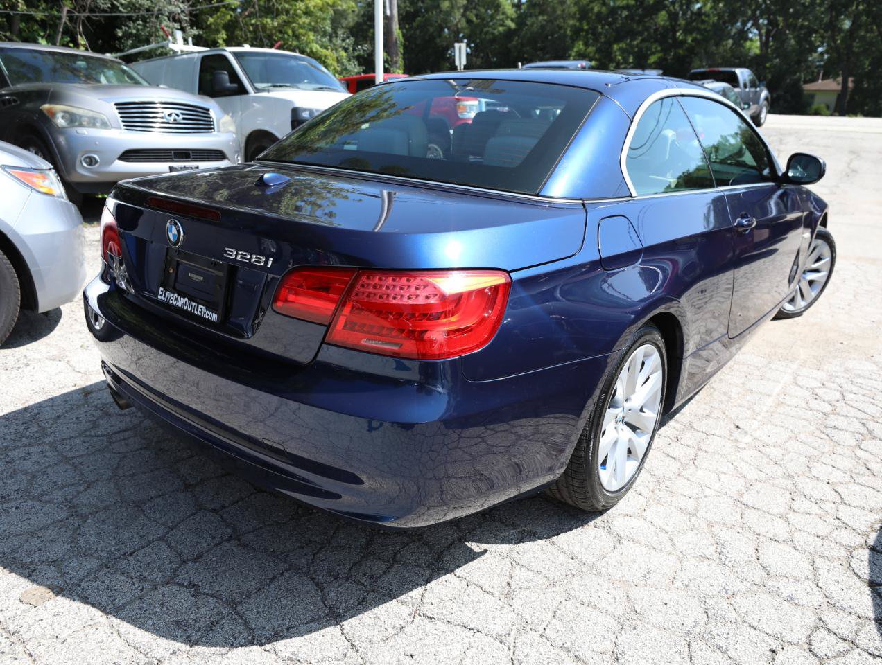 Used 2012 BMW 328i Convertible RWD image 6