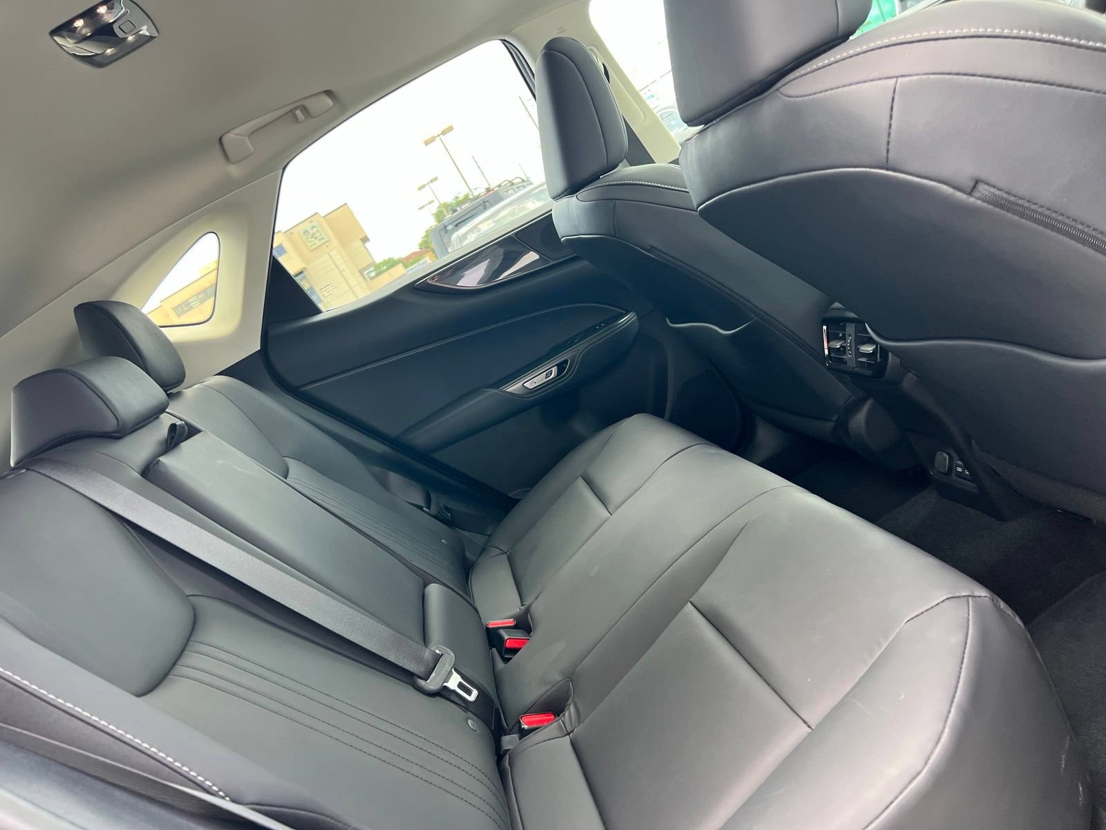 Used 2024 Lexus NX 250 FWD w/ Towing Package (2000 Lbs) image 53