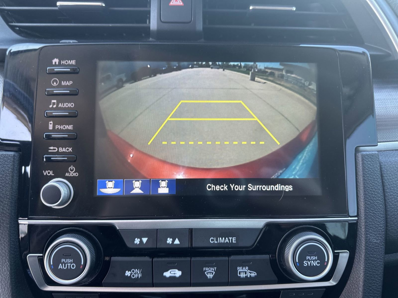 Used 2020 Honda Civic Touring image 15