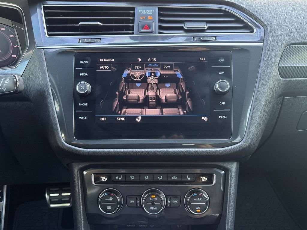 Used 2020 Volkswagen Tiguan SEL Premium R-Line image 17