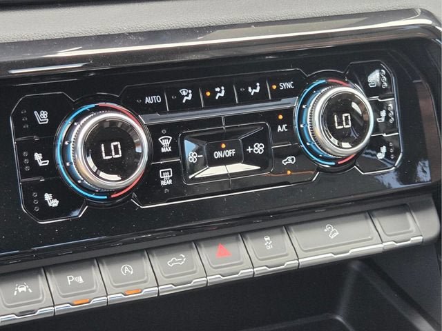 New 2026 GMC Sierra 1500 AT4 w/ AT4 Premium Package AWD/4WD image 27