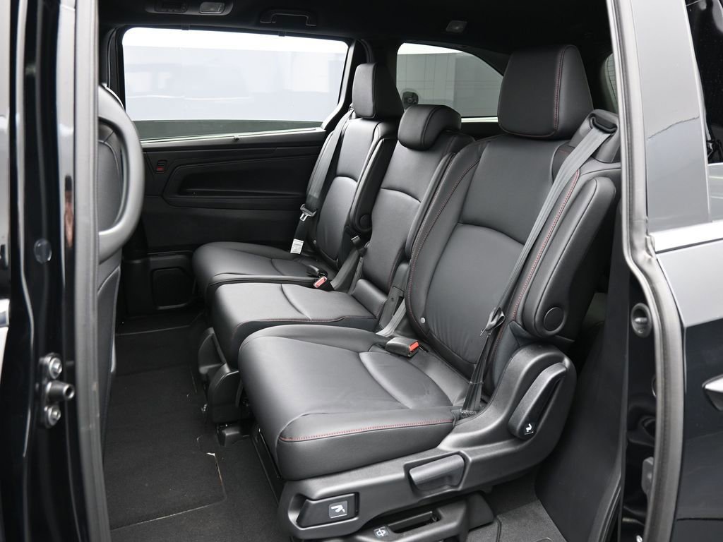 Certified 2026 Honda Odyssey Sport-L image 35
