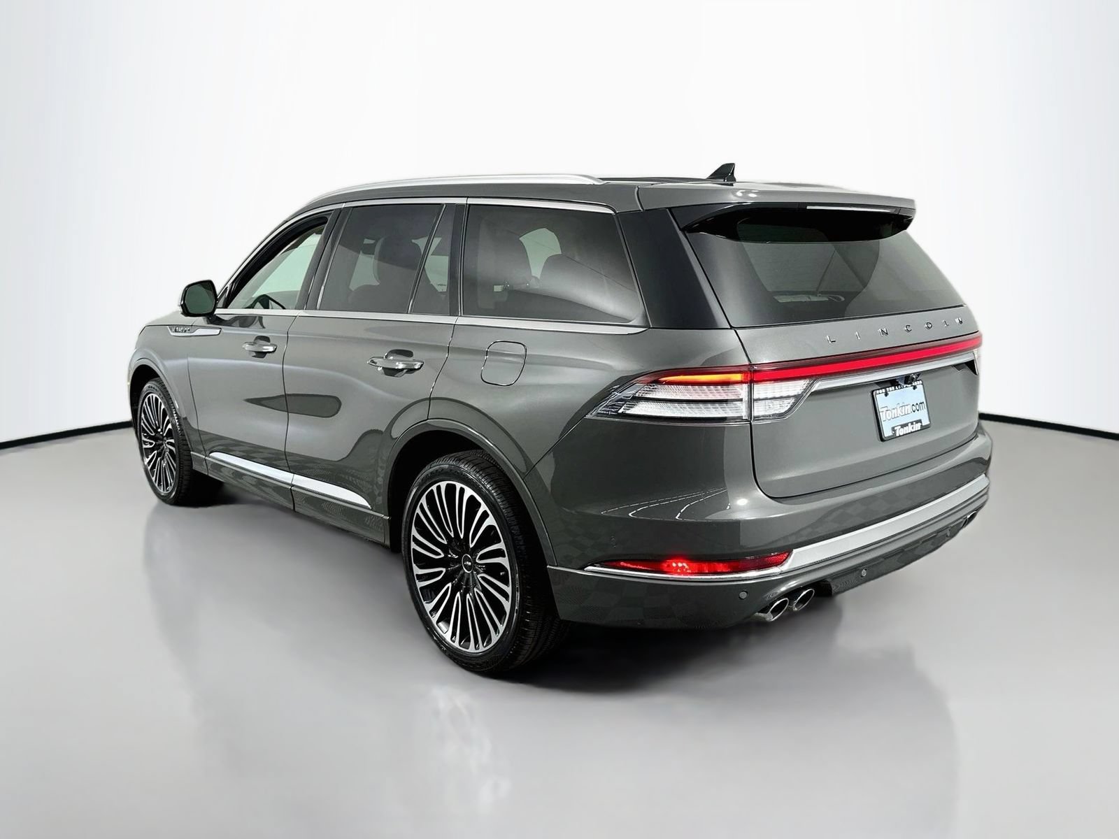 Used 2022 Lincoln Aviator Black Label w/ Dynamic Handling Package AWD/4WD image 5