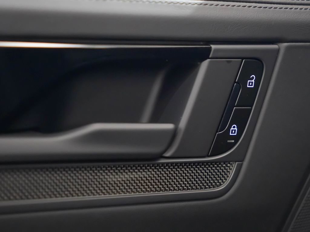 Certified 2025 Porsche Cayenne GTS image 35