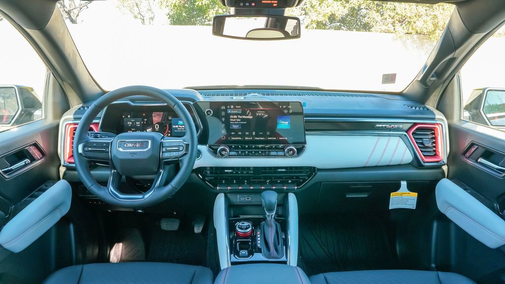 Used 2024 GMC Canyon AT4X w/ AT4X AEV Edition image 21