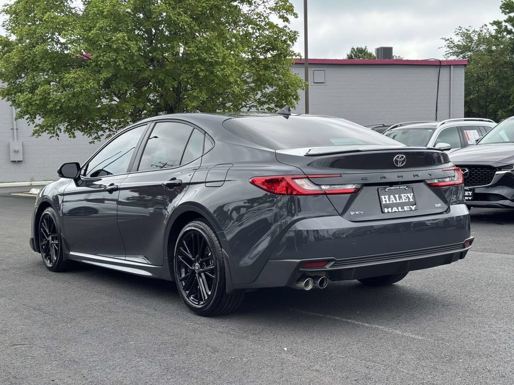 Used 2025 Toyota Camry SE FWD image 24