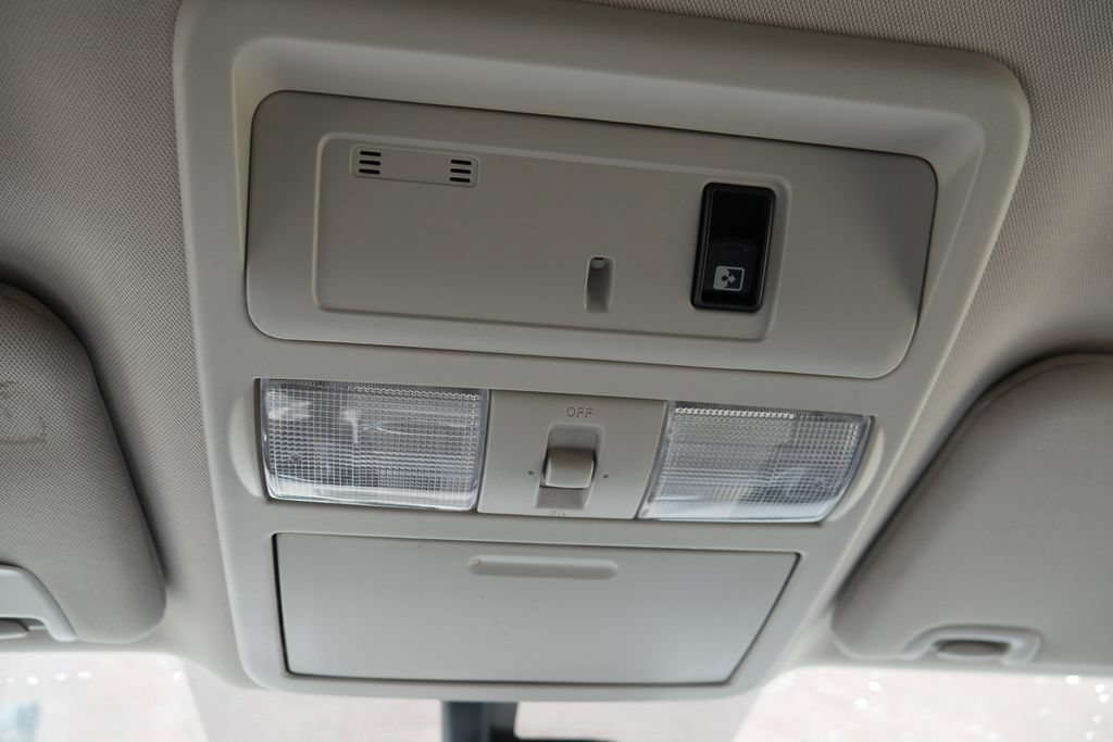 Used 2018 Nissan Titan PRO-4X AWD/4WD image 18