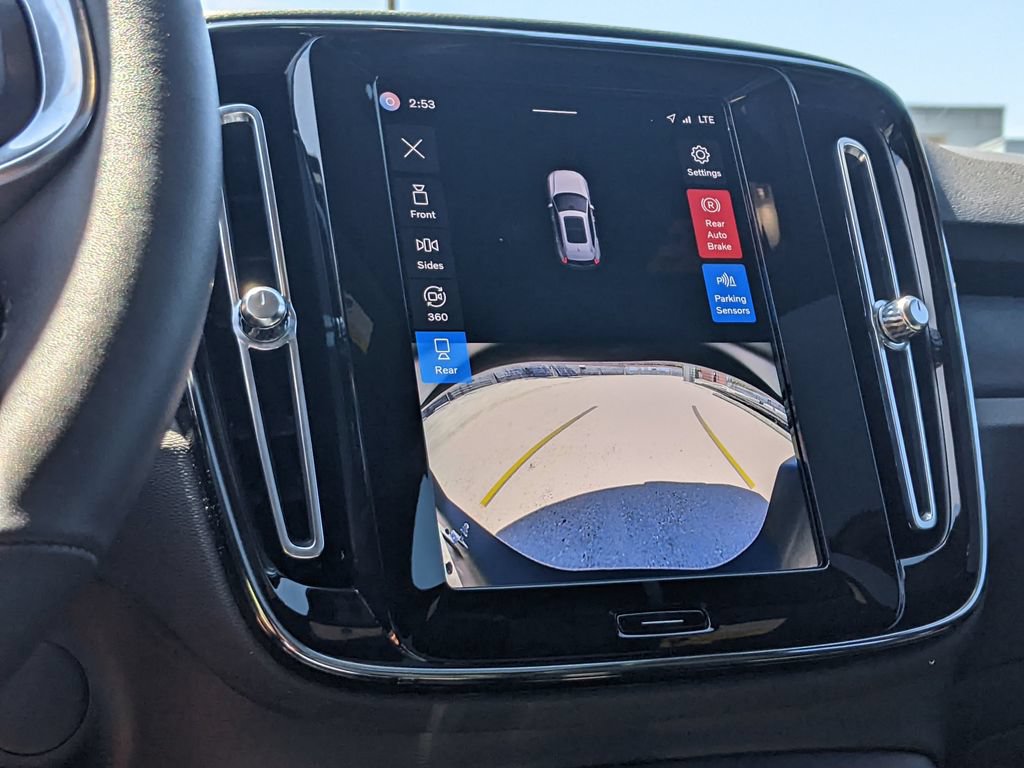 Certified 2023 Volvo XC40 Recharge Ultimate AWD/4WD image 17