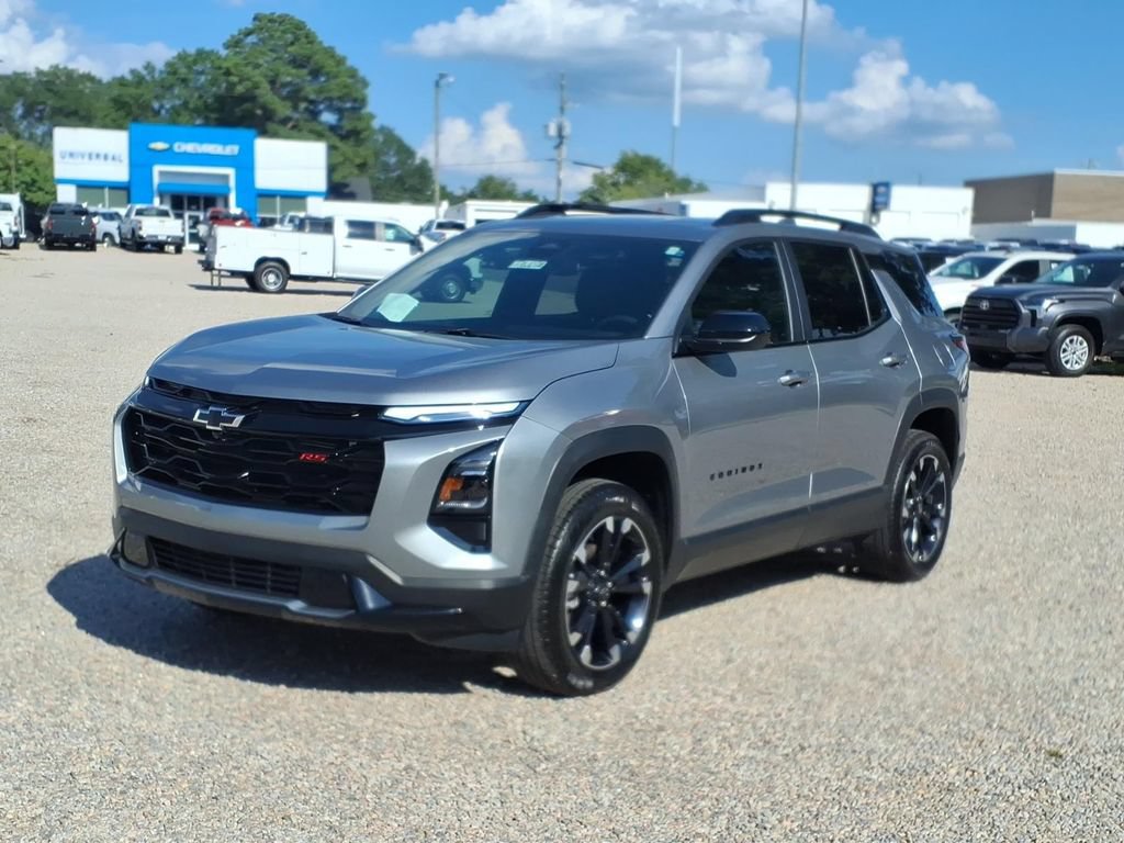 Used 2026 Chevrolet Equinox RS w/ Convenience Package III FWD image 3