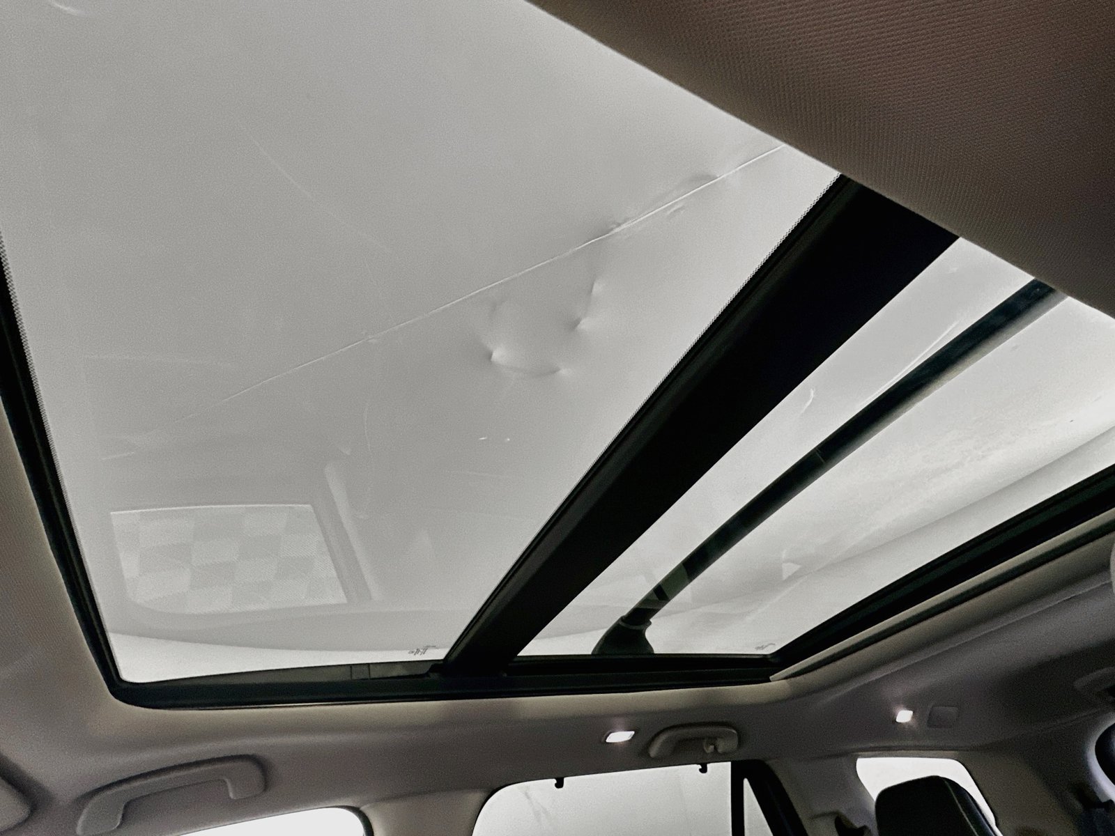 Used 2023 Honda Pilot Elite image 23