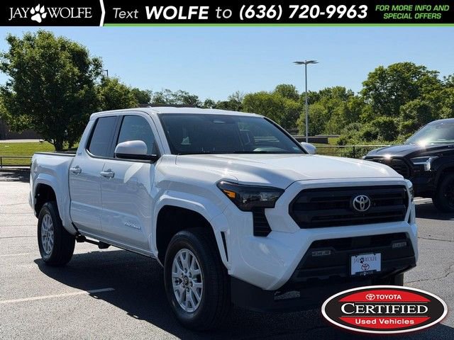 Used 2025 Toyota Tacoma SR5 RWD image 1