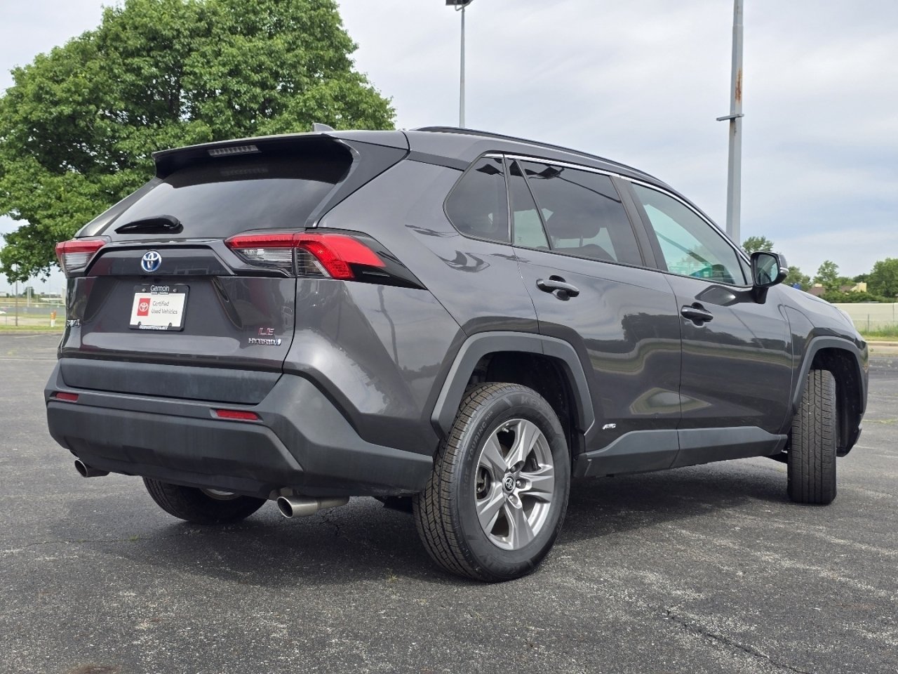 Certified 2022 Toyota RAV4 LE AWD/4WD image 14