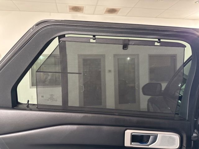 Used 2022 Ford Explorer Platinum w/ Equipment Group 601A image 22