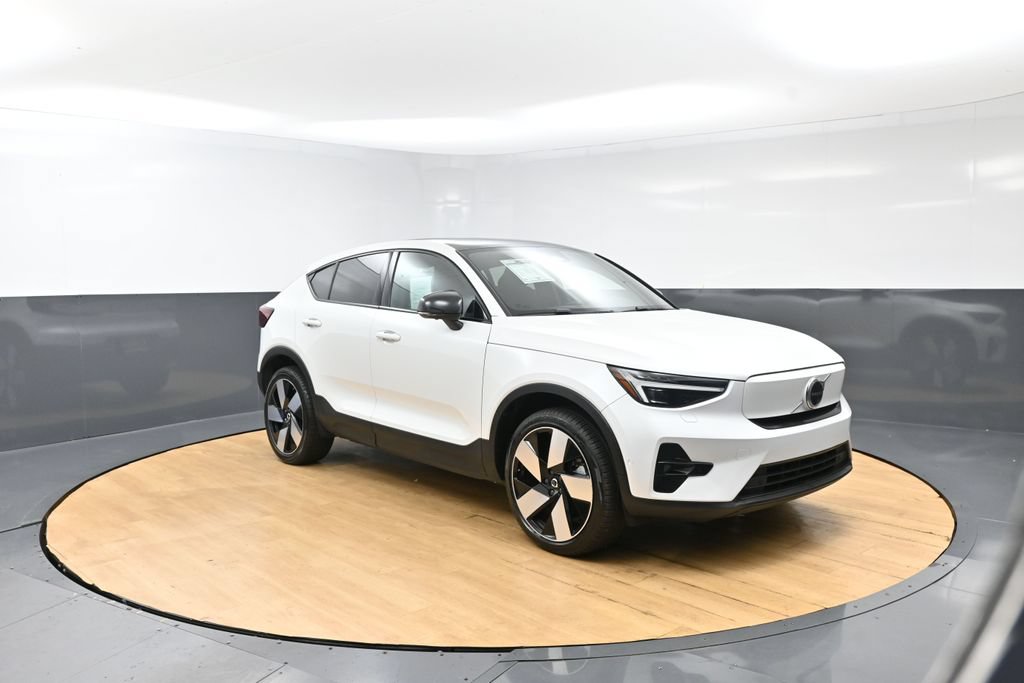Used 2023 Volvo C40 P8 Recharge Ultimate AWD/4WD image 8