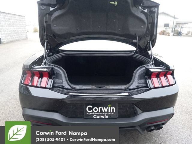 New 2026 Ford Mustang GT Premium w/ GT Performance Package RWD image 27