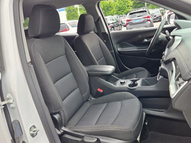 Used 2024 GMC Terrain SLE FWD image 17