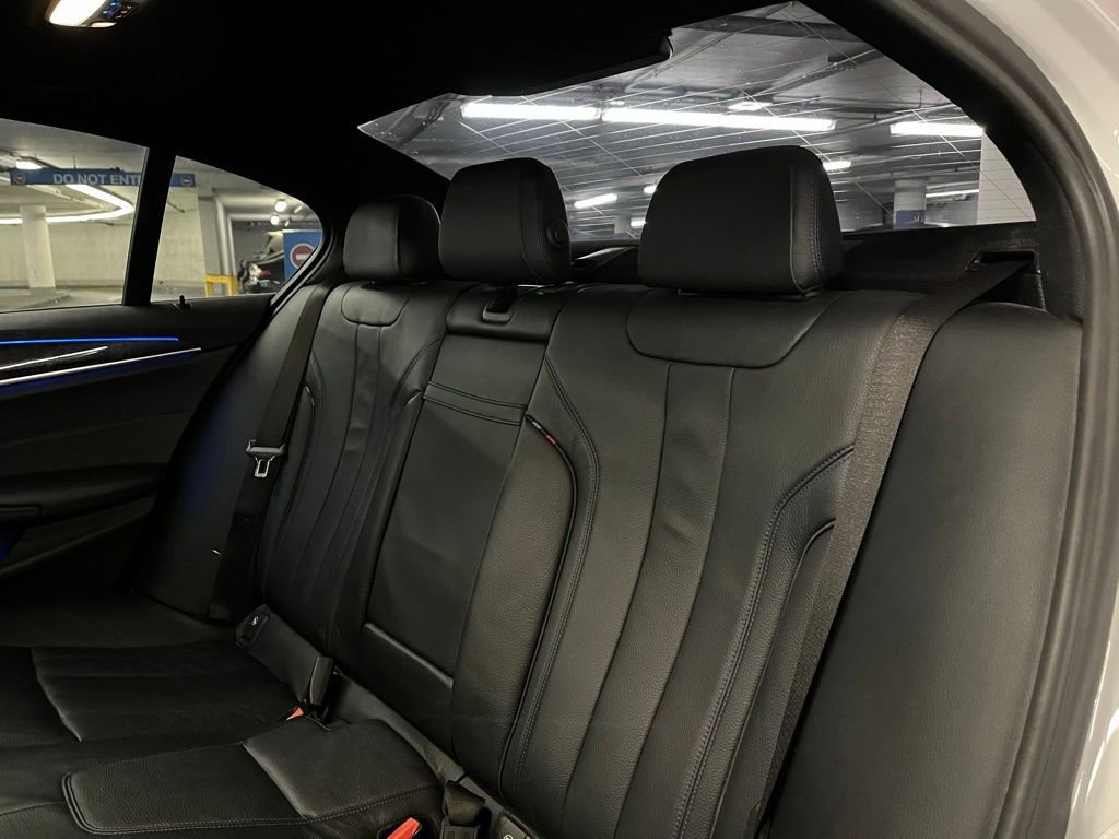 Used 2018 BMW 530i xDrive AWD/4WD image 22