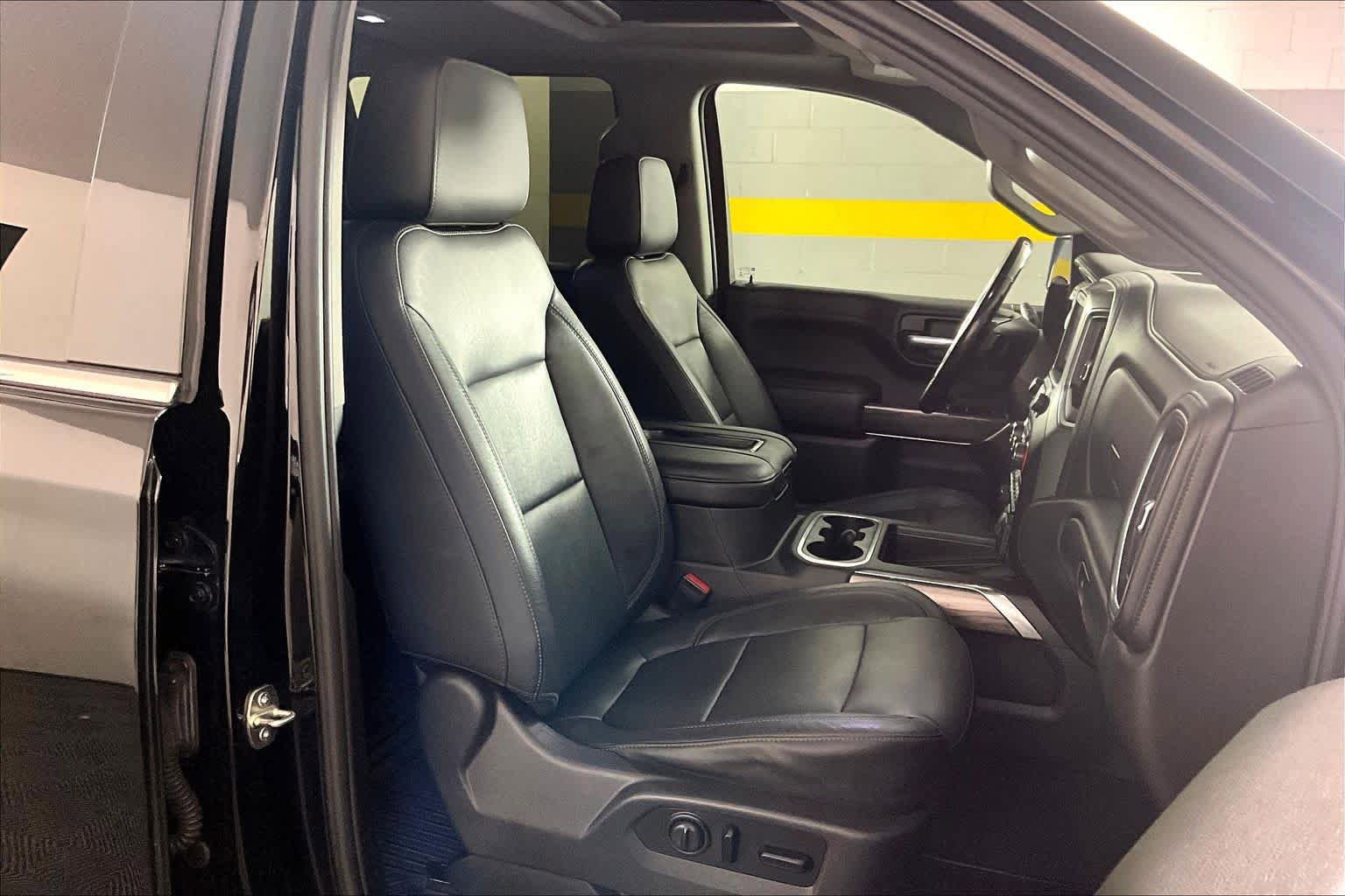 Used 2019 Chevrolet Silverado 1500 LTZ w/ LTZ Texas Edition RWD image 9