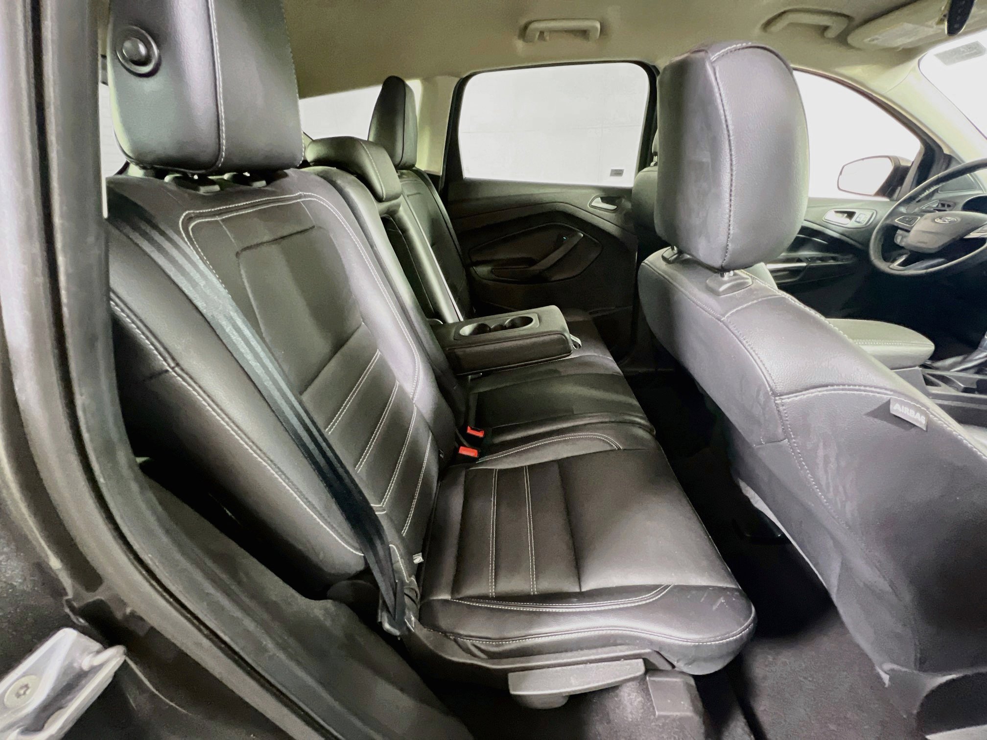 Used 2019 Ford Escape Titanium AWD/4WD image 26