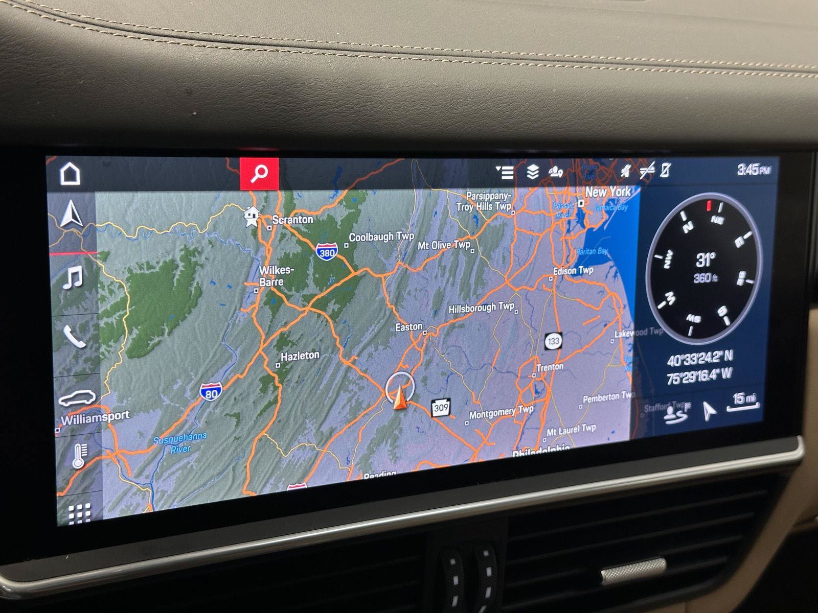 Used 2020 Porsche Cayenne AWD/4WD image 28