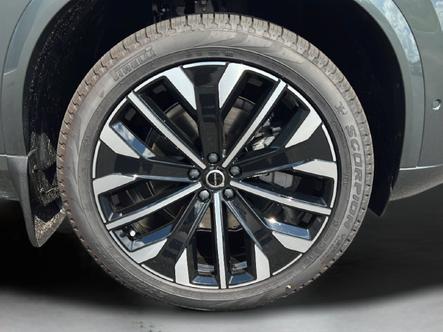 New 2027 Volvo XC90 B6 Plus AWD/4WD image 25