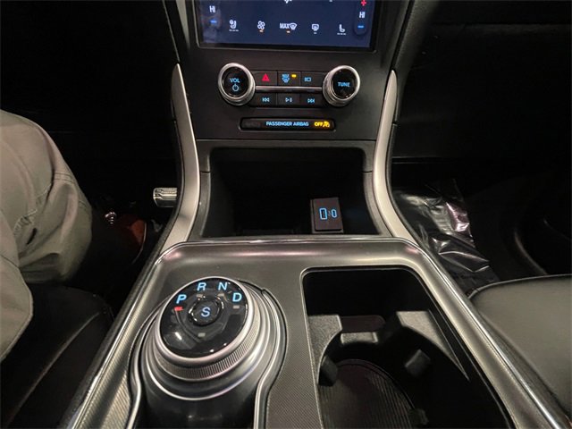 Used 2024 Ford Edge ST-Line w/ Class II Trailer Tow Package image 15